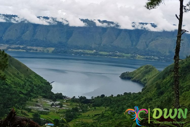 Pulau Samosir : Destinasi Wisata Menakjubkan Di Danau Toba