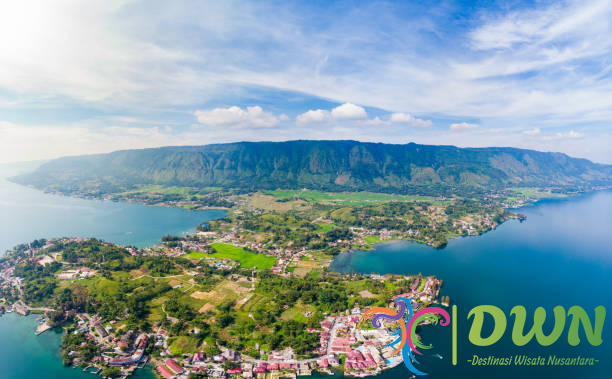 Pulau Samosir : Destinasi Wisata Menakjubkan Di Danau Toba