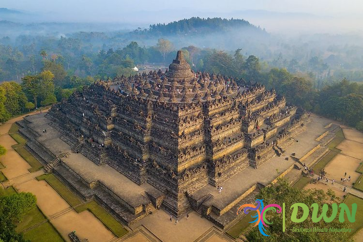 Candi Borobudur: Destinasi Wisata Warisan Dunia yang Wajib Dikunjungi di Indonesia