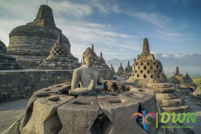 Candi Borobudur: Destinasi Wisata Warisan Dunia yang Wajib Dikunjungi di Indonesia