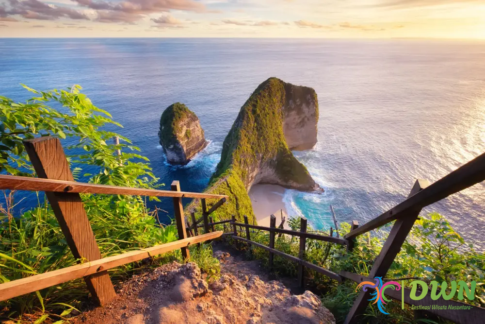 Nusa Penida: Tempat Wisata Terbaik dan Tips Perjalanan