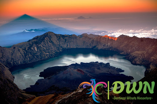 Puncak Gunung Rinjani: Destinasi Panduan Lengkap Pendakian dan Tips Sukses