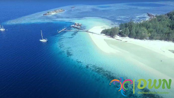 Pulau Saronde: Surga Tersembunyi di Indonesia yang Wajib Dikunjungi