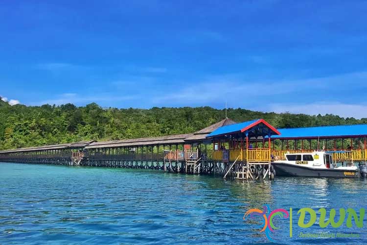 Pulau Karampuang: Keindahan Alam yang Menawan di Sulawesi Barat