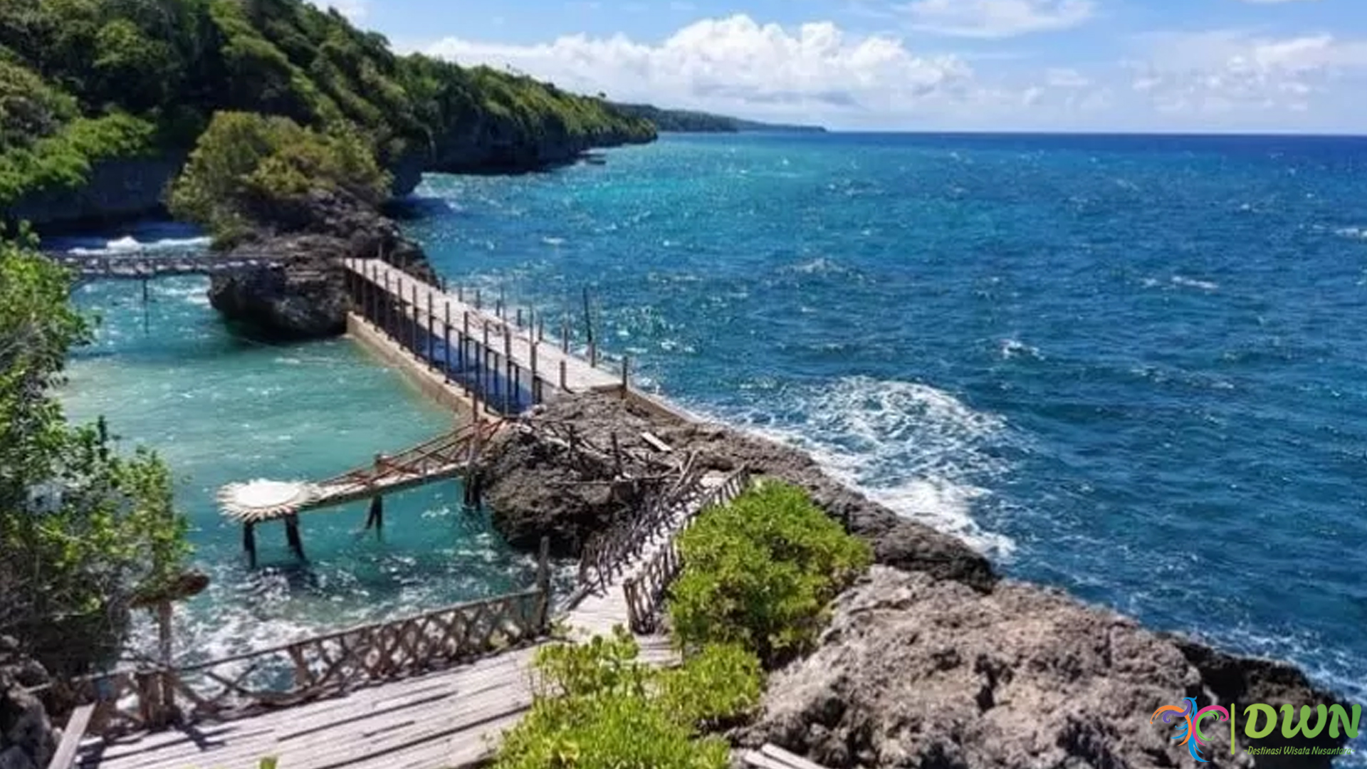 Pantai Appalarang: Destinasi yang Menyihir Hati Wisatawan