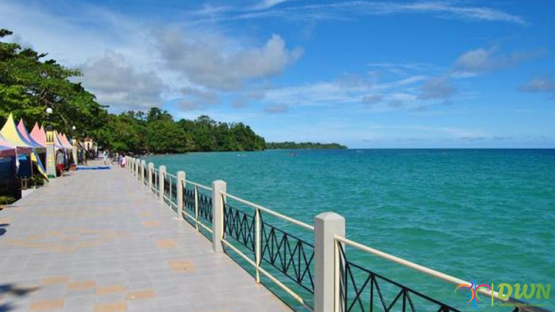 Pantai Natsepa: Menyelami Pesona Laut yang Menawan di Ambon