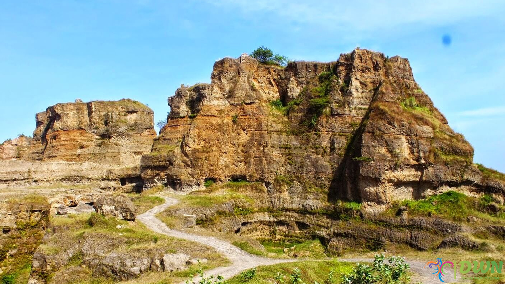 Brown Canyon Semarang: Pesona Alam Tersembunyi di Kota