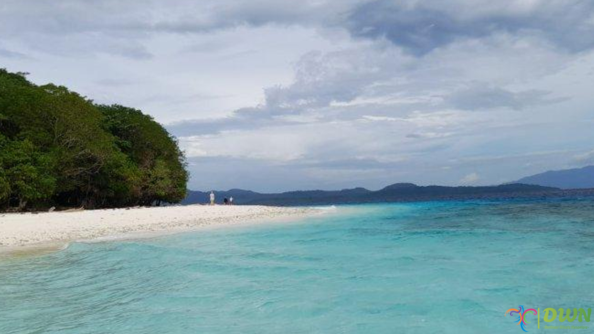 Keajaiban Alam Pulau Molana: Liburan Tak Terlupakan di Maluku